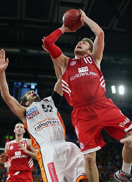 在伊萨洛的 在伊萨洛的