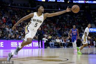 中占据优势 中占据优势