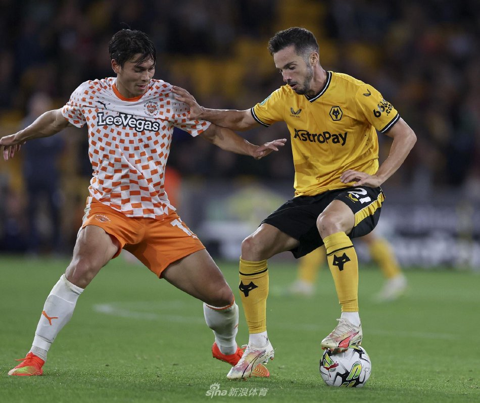 在这次焦点 在这次焦点